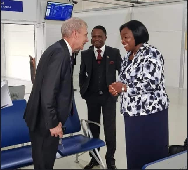 US Secretary of State jets in the country shortly after Uhuru and Raila meeting