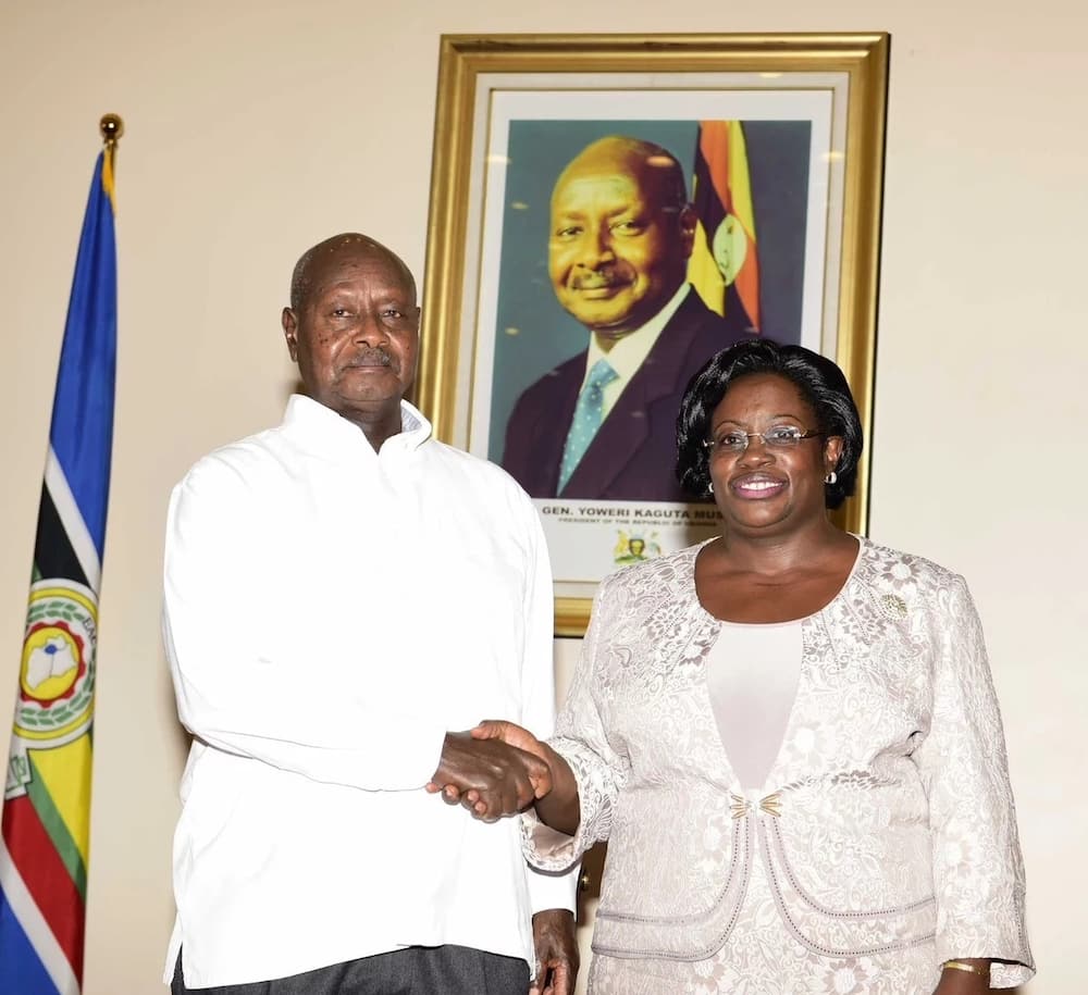 Watumiaji wa Facebook na WhatsasApp watatozwa ushuru - Rais Museveni