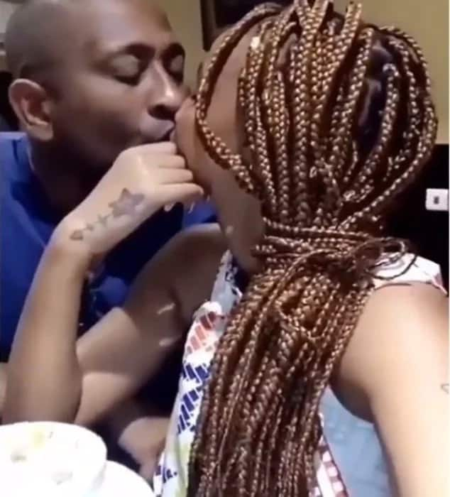 Diamond Platinumz's new mpango wa kando Tunda captured kissing another sponsor