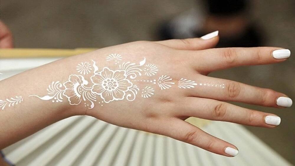 Mehndi design easy