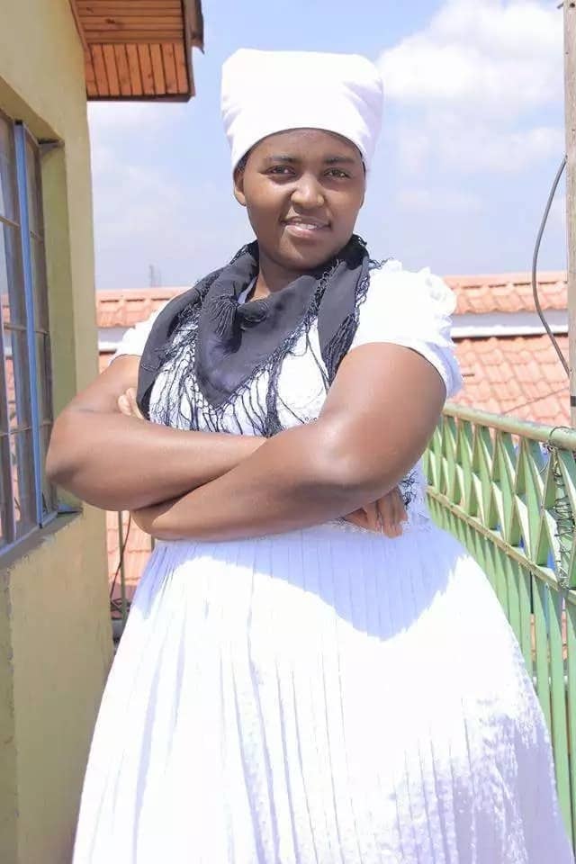 Photos of the stunningly curvy Mukurino woman who has taken over Facebook