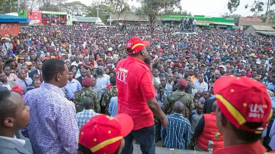 Raila’s fear of defeat should not mess with poll – Uhuru declares as he sends warning to NASA demonstrators