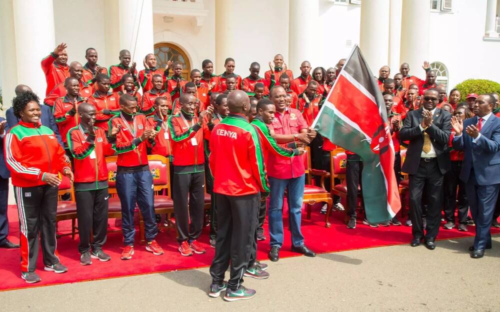 Rais Uhuru awapa zawadi nono wanariadha walioshriki michezo ya IAAF, Kasarani