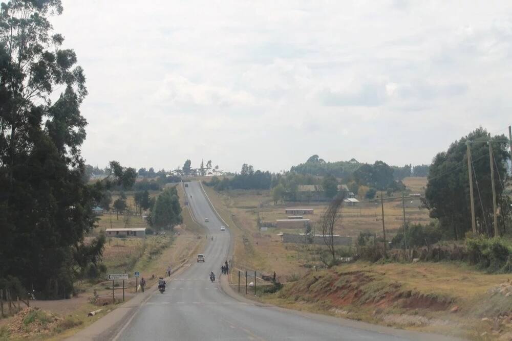 Watu 6 wafarika katika ajali mbaya ya barabarani huku 19 wakinusurika kifo