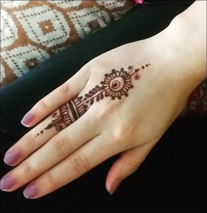 What are some differences between Arabic and Indian mehndi designs? -  Arebik Mehndi Design - Quora