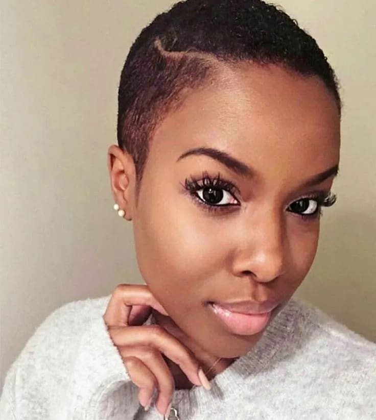 Short haircuts for black women 2020