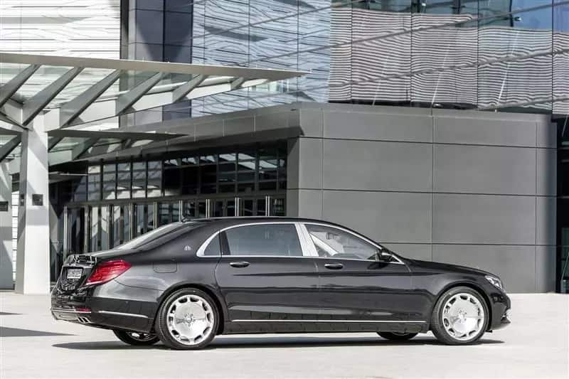 Uhuru Kenyatta's car among top 20 most expensive presidential cars (photos)