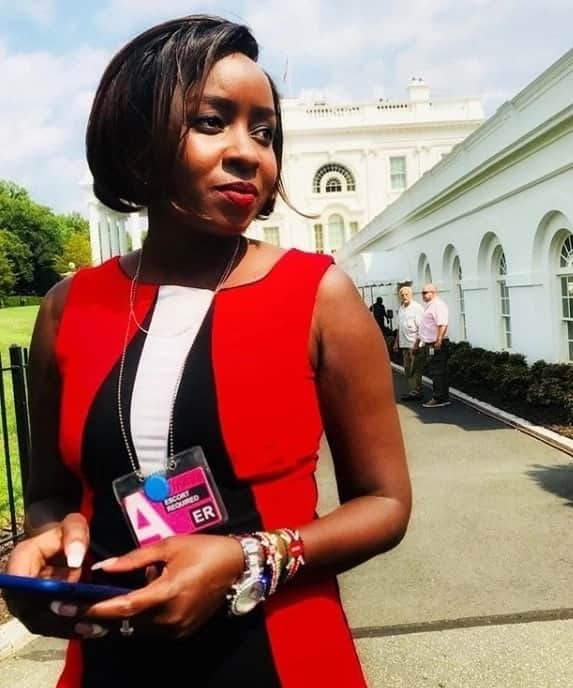 TV girl Jacque Maribe, detained lover Jowi in tight romantic embrace before cameras