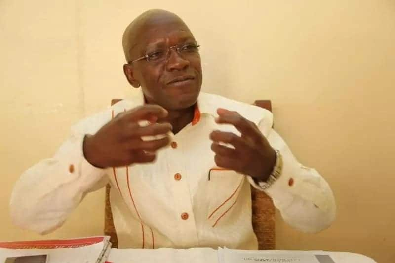 Echesa amlipua Khalwale wakati wa mazishi ya Mbunge Justus Murunga