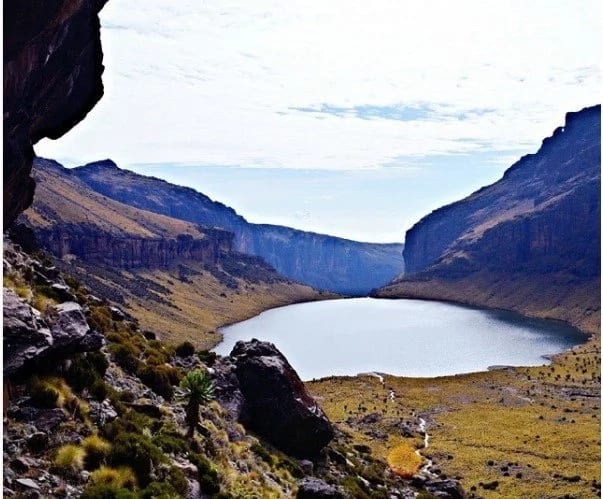 Breathtaking! Lake Michaelson proves that KENYA is magical