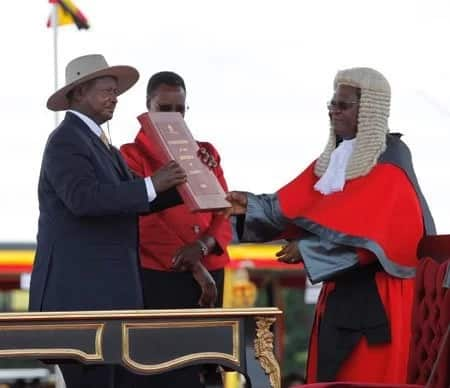 Besigye arrested for illegally swearing himself in as president