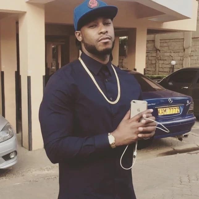 Just 16 hot photos of rapper Redsan looking like a delicious snack