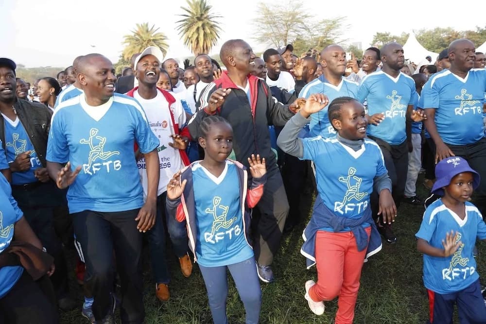 William Ruto acheza ‘Odi Dance’ na inachekesha