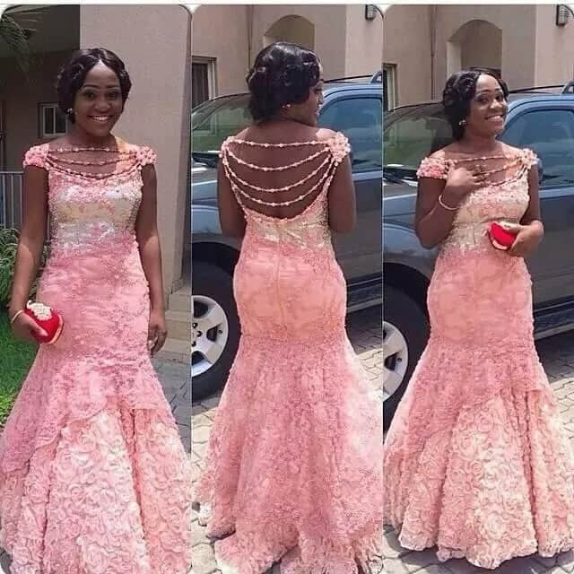 Lace African dresses designs 