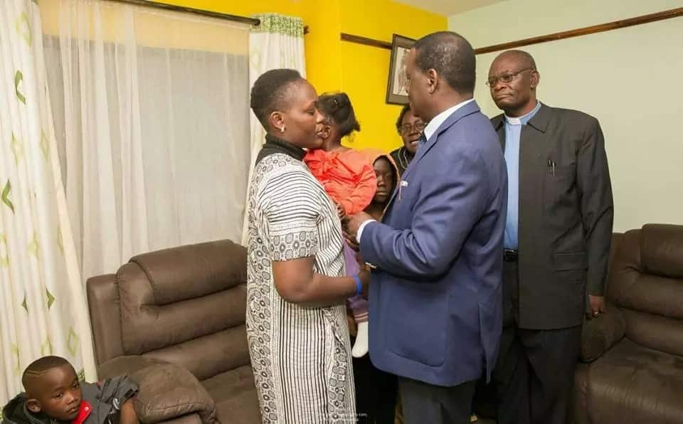 Raila Odinga atembelea familia ya meneja wa IEBC aliyeuawa kinyama Chris Msando