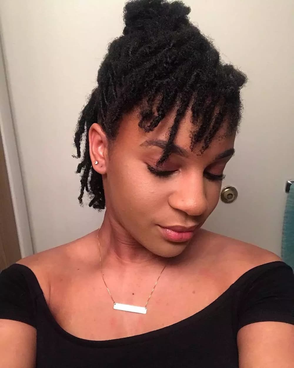 Soft Locs vs. Faux Locs: Hairstyle Differences Compared - StyleSeat