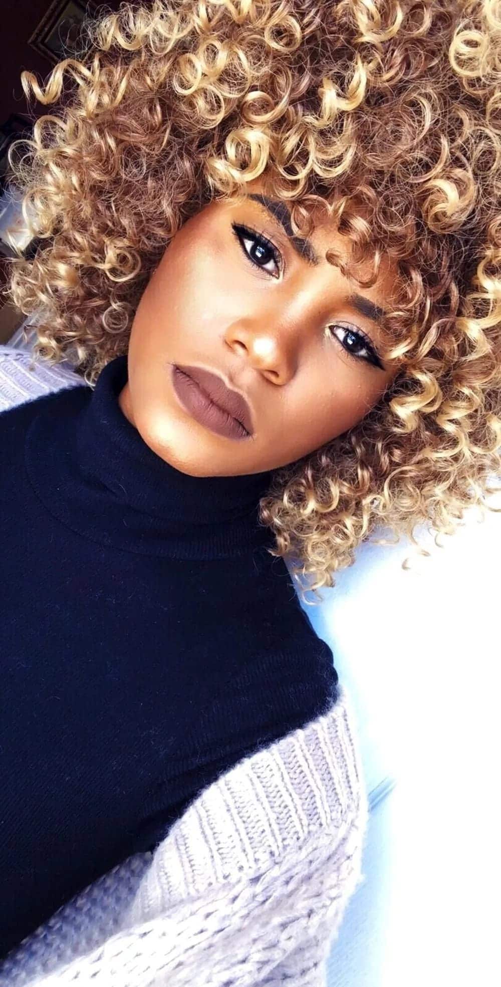50 Great Blonde Hairstyles for Black Women in 2022 (with Images)