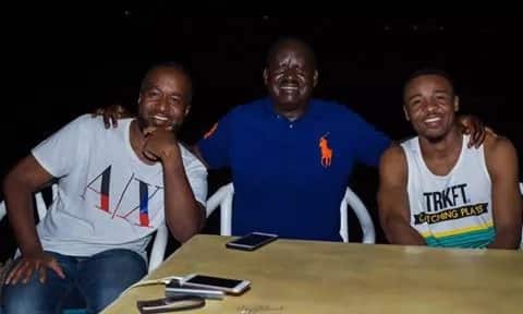 Raila Odinga, Joho and Ali Kiba spend some quality time before Ali Kiba's concert in Mombasa