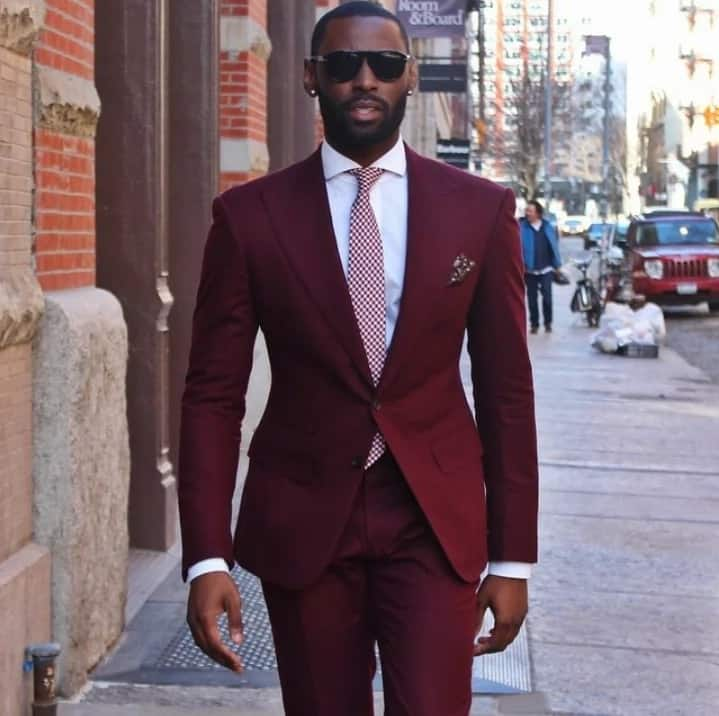 How to dress like a rich man