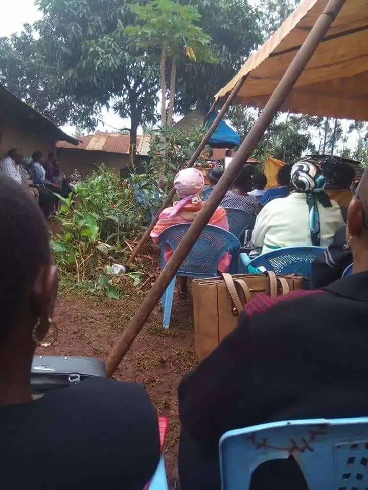 Crime pays not: Nairobi's notorious thug, Mwanii buried unceremoniously in Kirinyaga (photos)