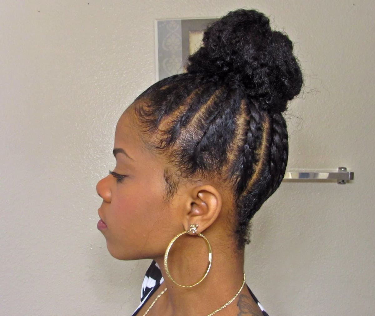 Top 20 invisible locs hairstyles to try: Trendy and classy protective  hairstyle - YEN.COM.GH