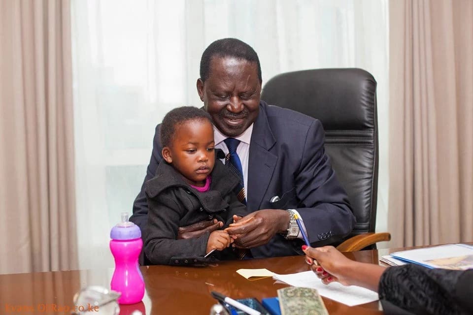 Raila Odinga spends time with grand-daughter in his office