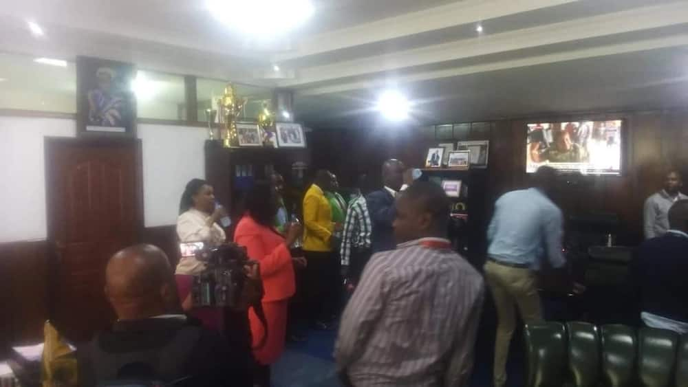 Kicks and blows at City Hall as Nairobi MCAs eject Speaker Beatrice Elachi out of office