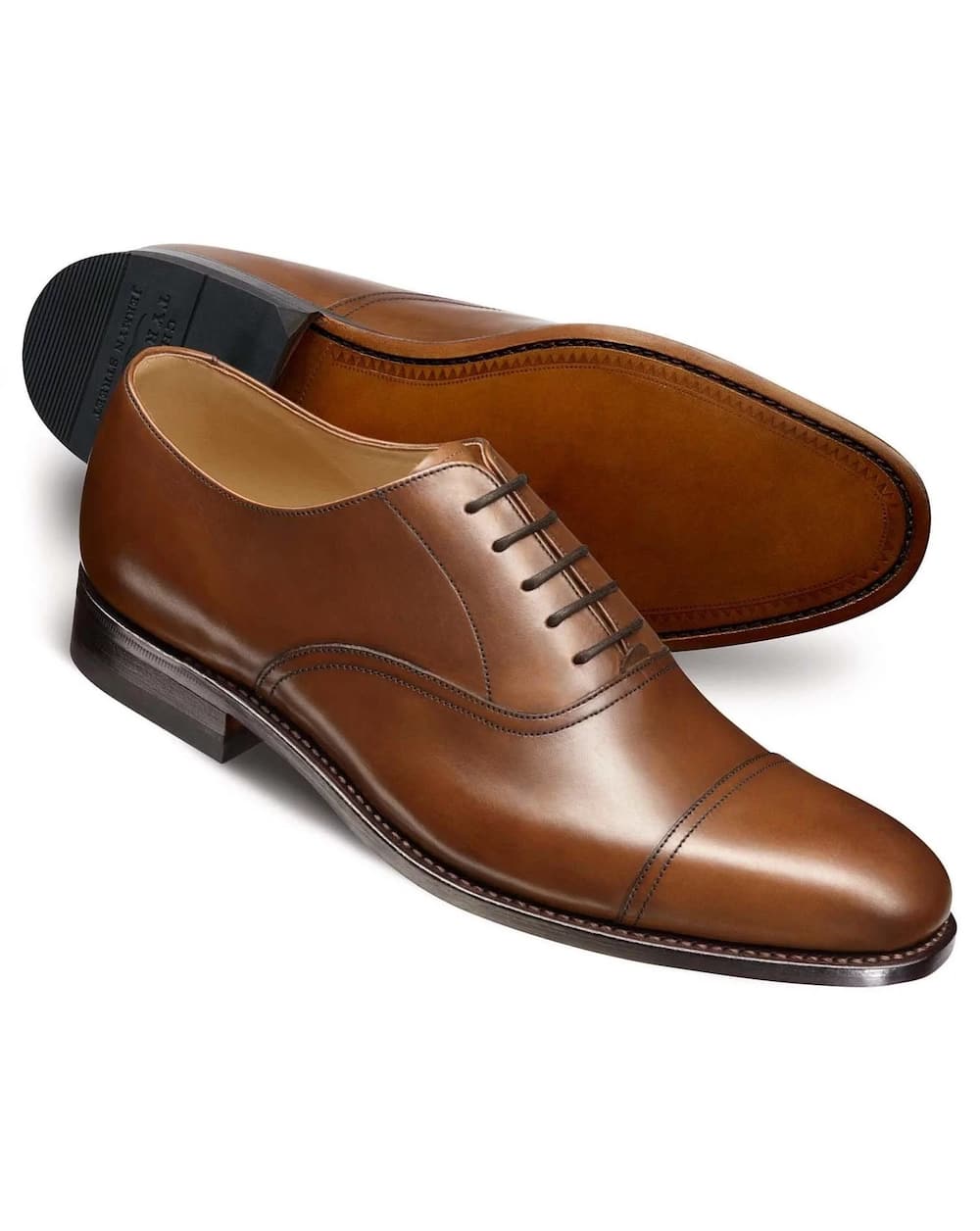 6 types of shoes every man must own in his lifetime