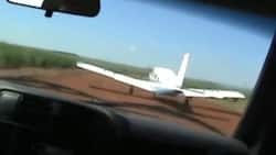 Brazilian cops RAM their 4x4 into a smuggler's plane to stop it from takeoff (photos, video)