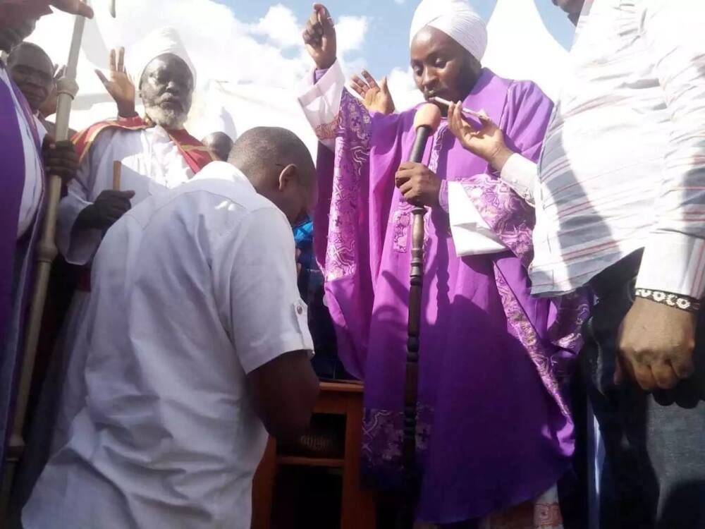 Kiambu MCA surprises pastor with vehicle as present