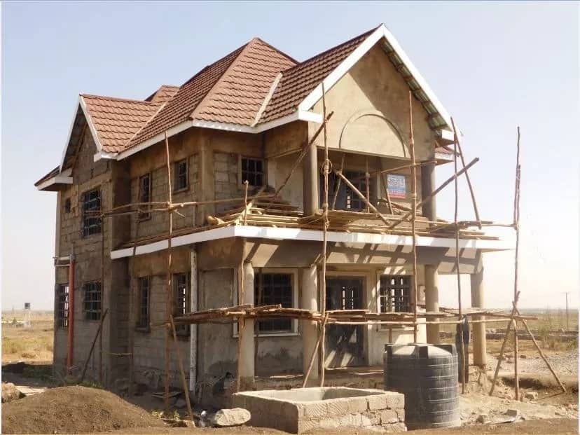 Kenyan narrates how he lost KSh 4.2m to fake housing contractors, then gets home of his dreams