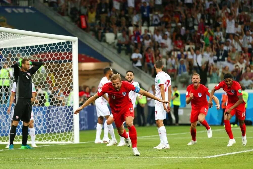 Naodha wa England Harry Kane asaidia timu yake kucharaza Tunisia 2-1