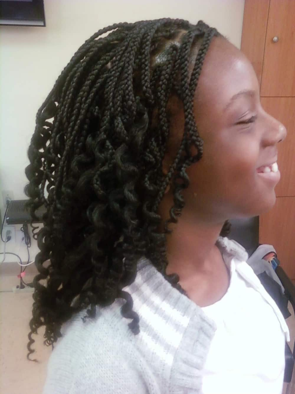 short curly box braids