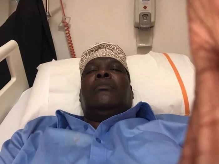 Miguna adai kuwa Raila alikuwa mlevi chakari wakati alimtembelea JKIA