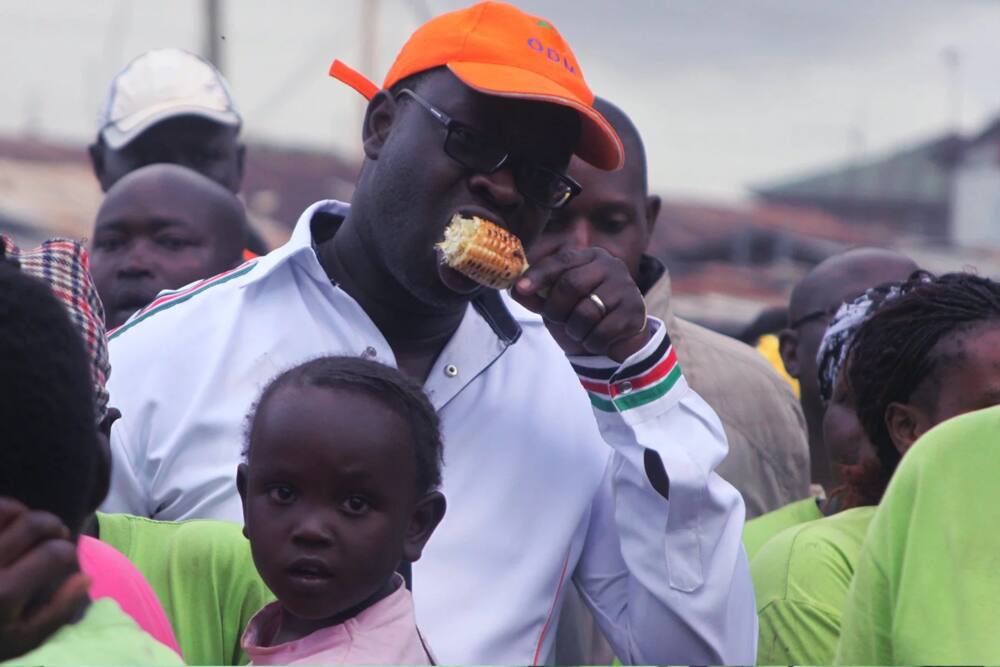 "TAKATAKA" - Raila amshambulia vibaya mbunge aliyekuwa anampinga bintiye