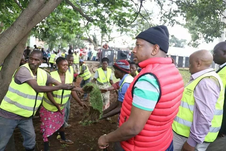 Sonko aweka kamera za CCTV kunasa picha za wanaokanyaga nyasi jijini