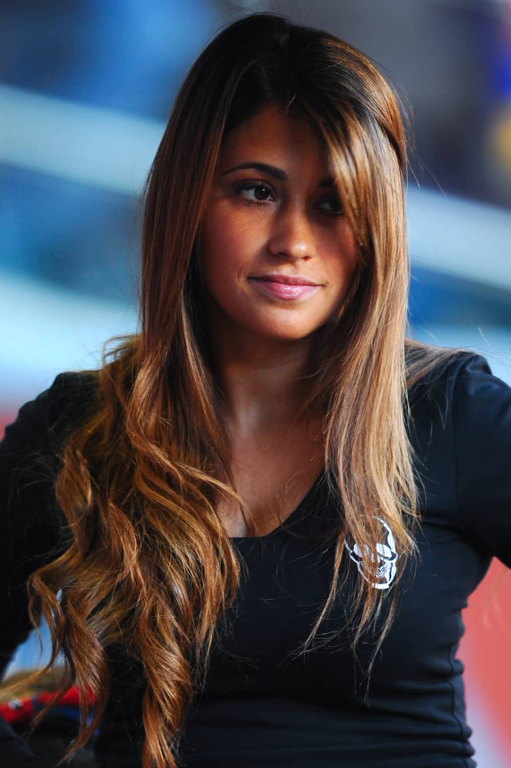 17 flawless photos of Lionel Messi’s georgeous girlfriend Antonella