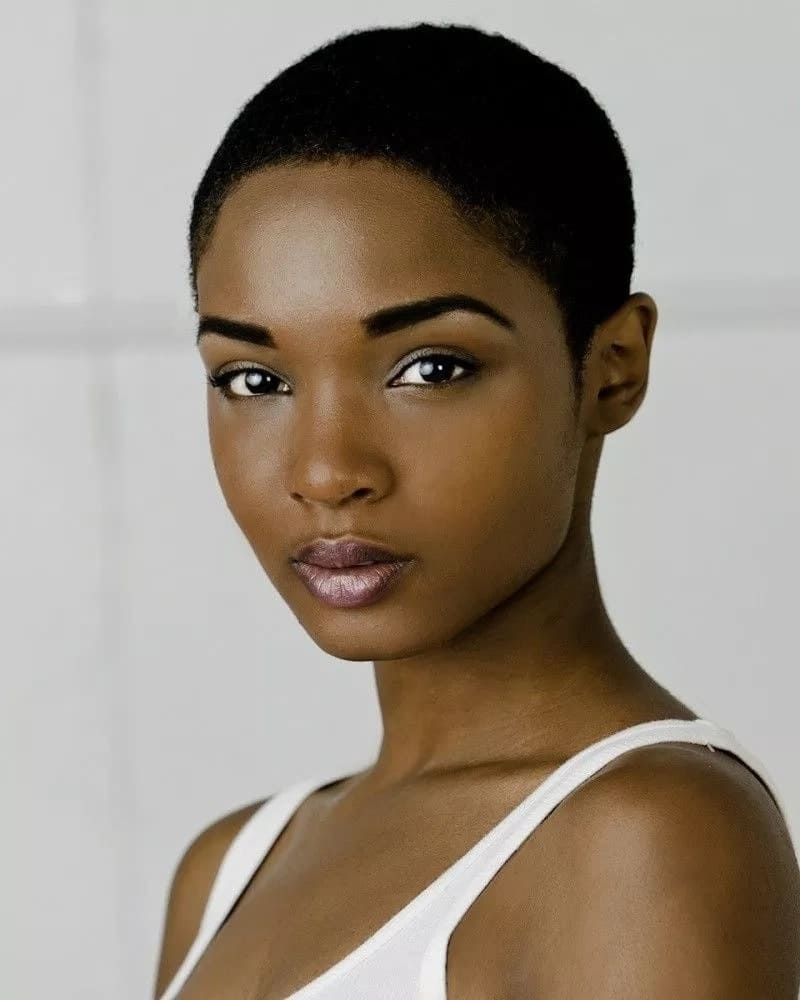 Short haircuts for black women - Tuko.co.ke