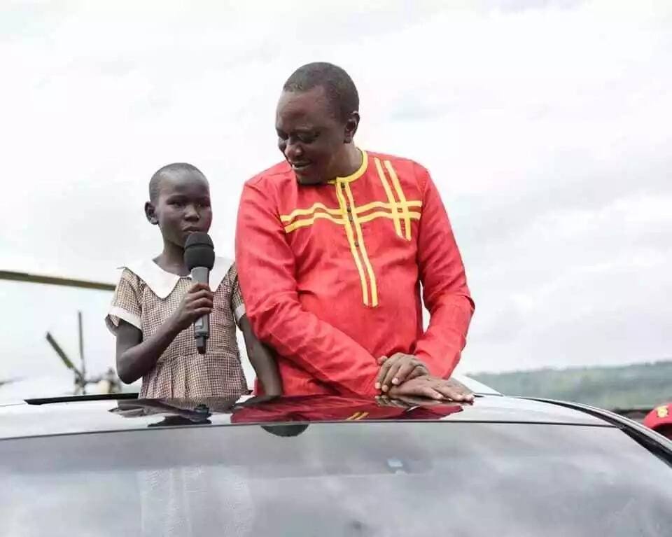 Rais Uhuru asisimua wengi kwa kumpa nafasi mwanfunzi mdogo kuhutubia wananchi kericho