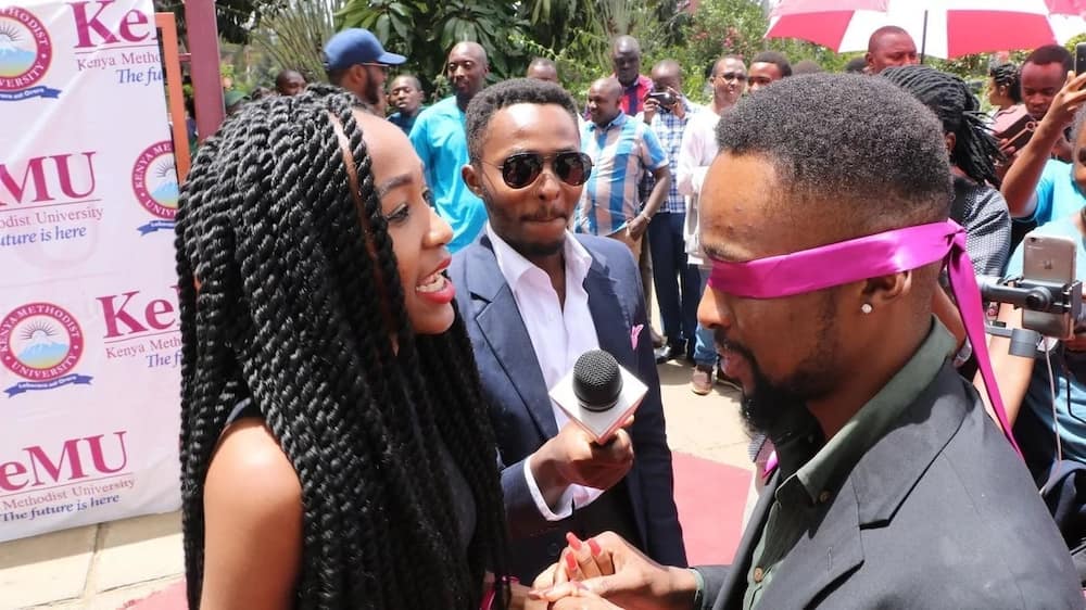 Mcheshi Eric Omondi adanganya kumnunulia gari kama zawadi mpenziwe Valentine