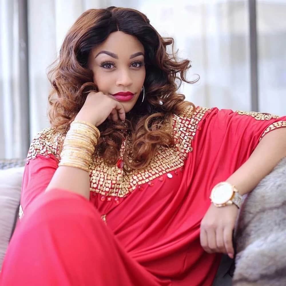 17 jaw-dropping photos of Zari Hassan’s sister which prove beauty runs in the blood