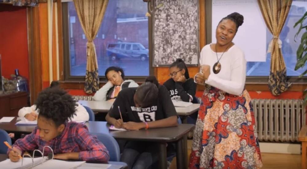 My black is beautiful! Teacher writes amazing song to help black students embrace their skin and hair (photos, video)