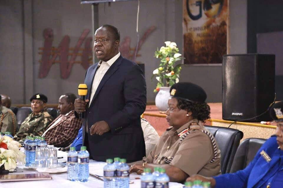 Kamishna ahisi joto la Matiang'i baada ya waziri kufika afisini mbele yake