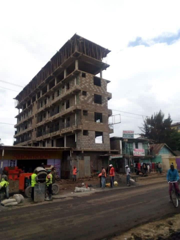 Serikali ya Kaunti ya Nairobi yaamrisha kuangushwa jengo hatari mtaani Kayole