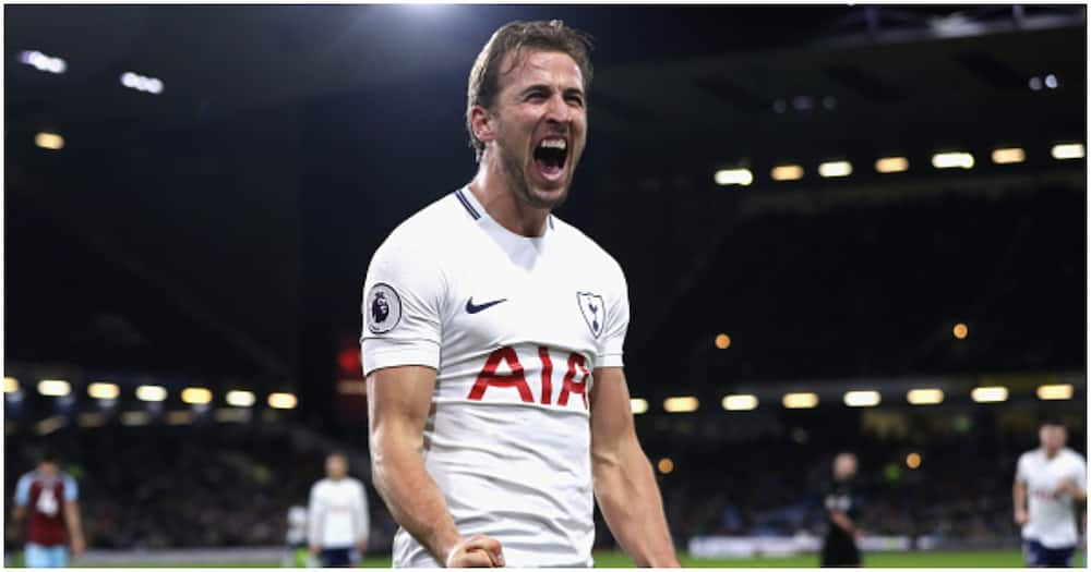 Tottenham name price tag for Harry Kane amid Man United, City interest