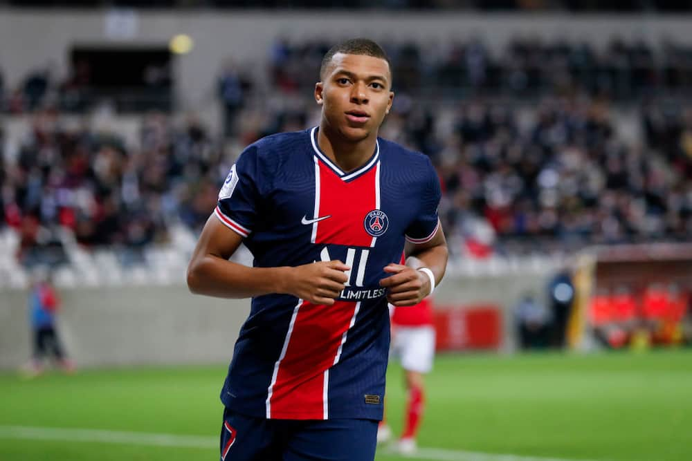 Kylian Mbappe Descent Parents Girlfriends Net Worth Salary