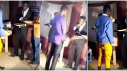 'Pastor' Swallows Food , Gives Church Members His Finger to Lick as Communion