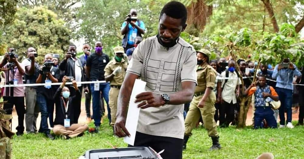 Uchaguzi Uganda: Wanajeshi wazingira nyumba ya Bobi Wine