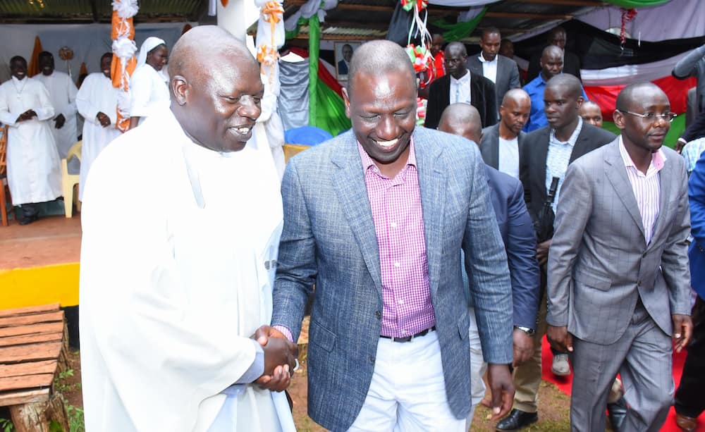 Tanga Tanga allied MP confuses Kenyans after calling Ruto "generous thief" who steals and shares