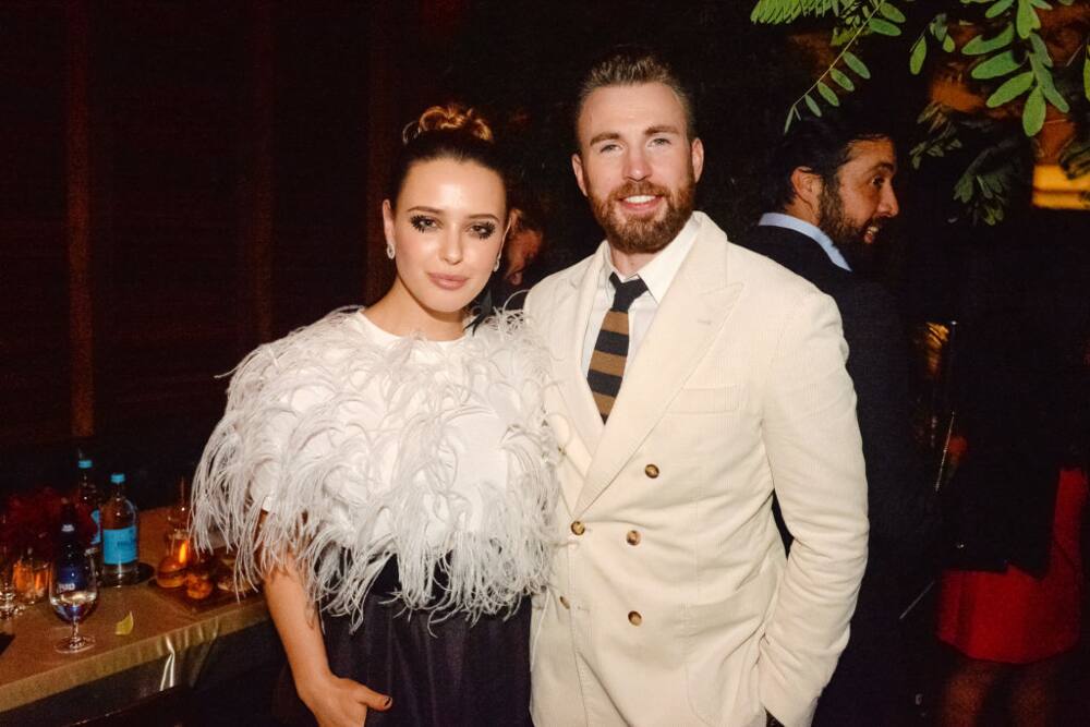 Chris Evans And Jenny Slate Relationship What Really